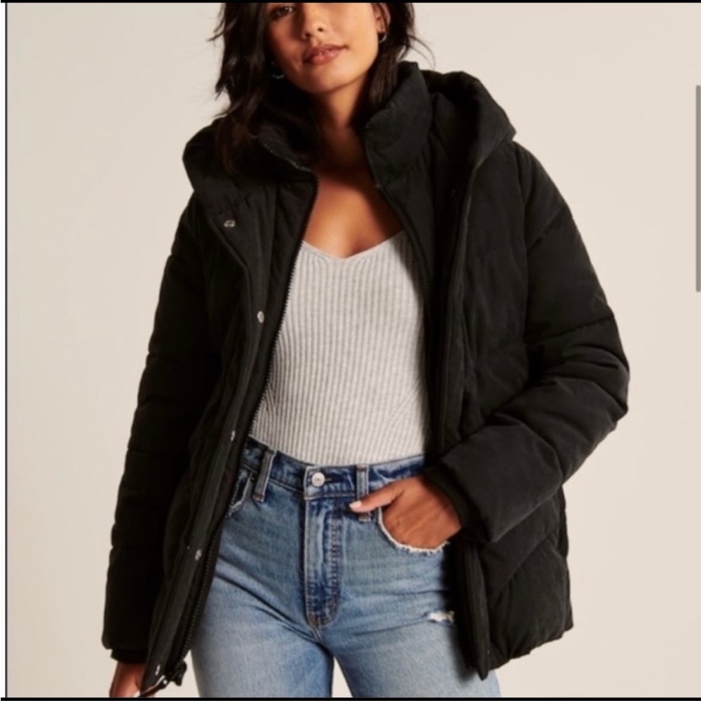 Abercrombie & Fitch Ultra Mid-Length Puffer